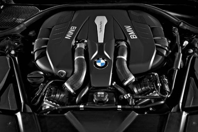 Двигатель BMW N63B44